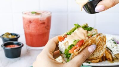 chipotle student discount