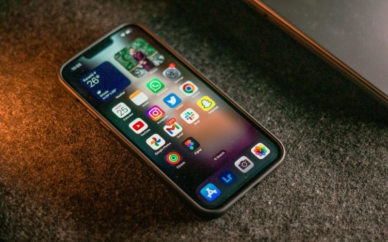 Free government iphone 13 pro max from lifeline supports daily tasks and staying connected