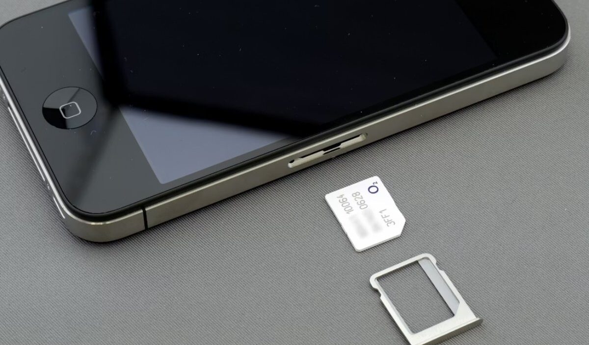 Learn how to get a sim free iphone from government program in 2026