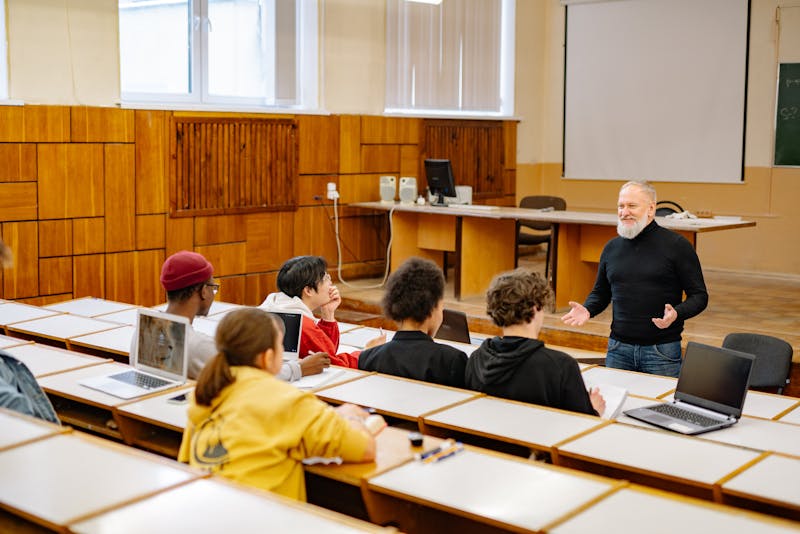 how-many-classes-is-full-time-in-college