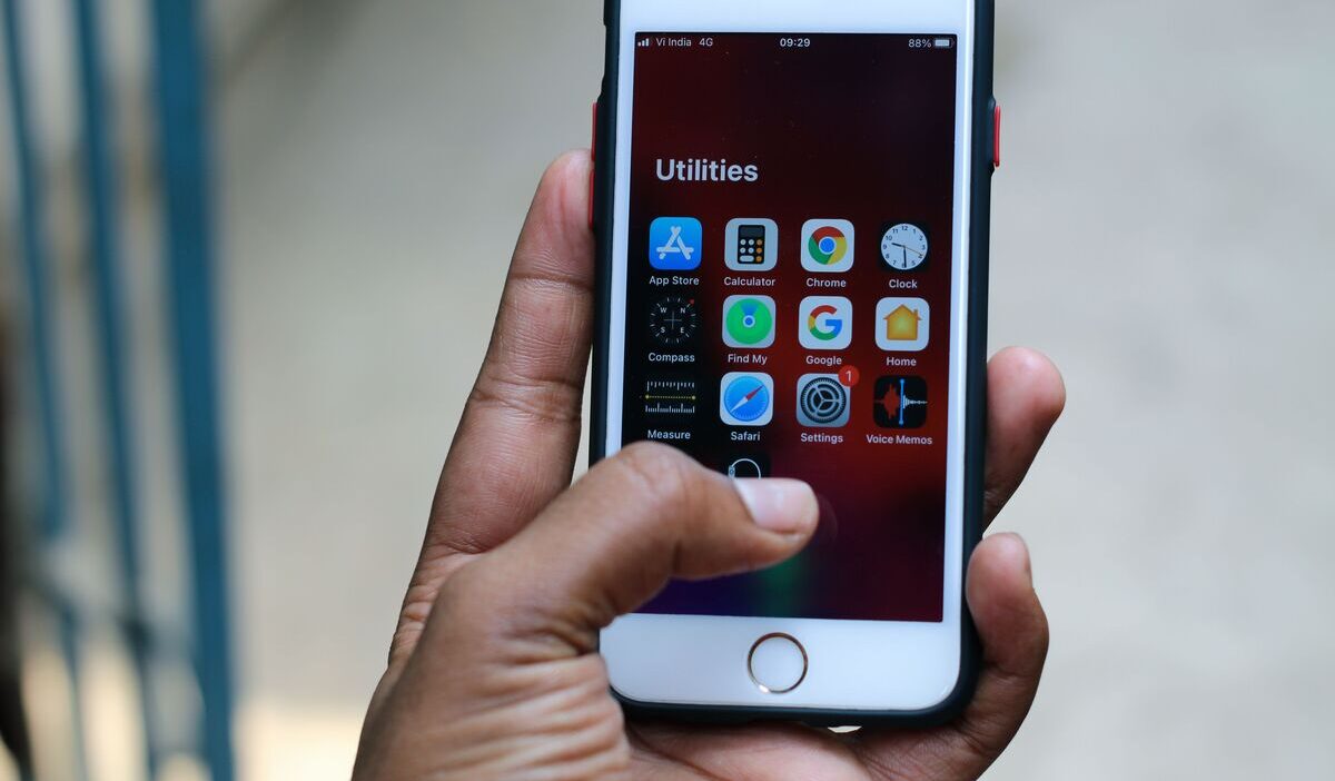 how-to-restart-iphone
