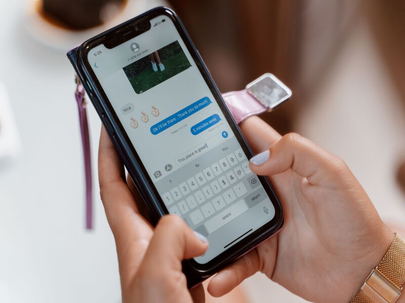 how-to-schedule-a-text-on-iphone