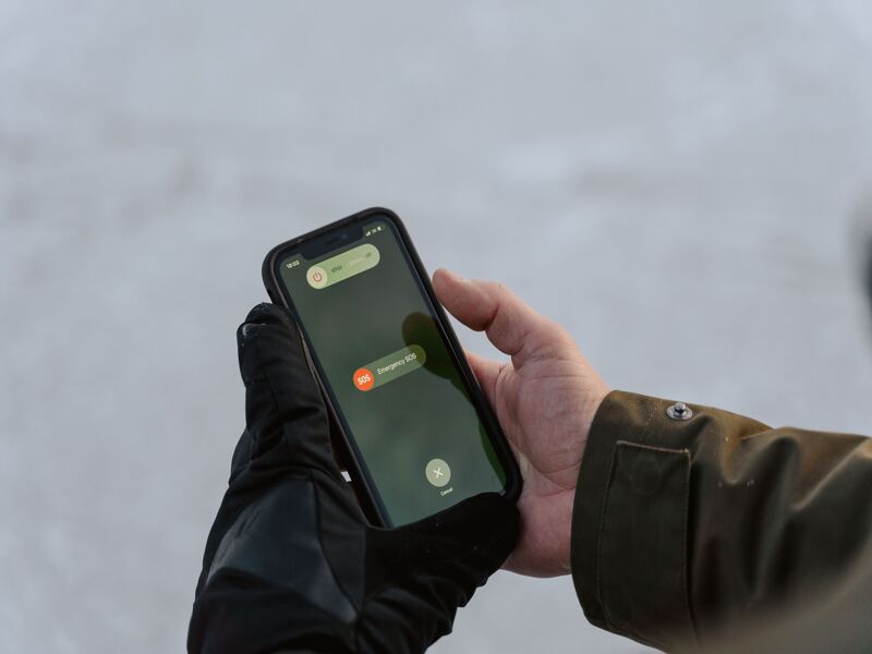 how-do-i-get-my-phone-out-of-sos-mode