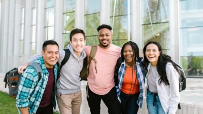 Learn what is a student exchange program and how exchange opportunities help students study in the USA
