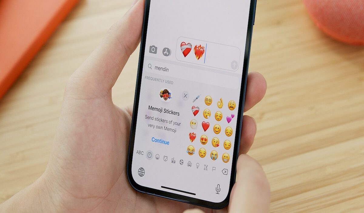 how-to-delete-stickers-on-iphone