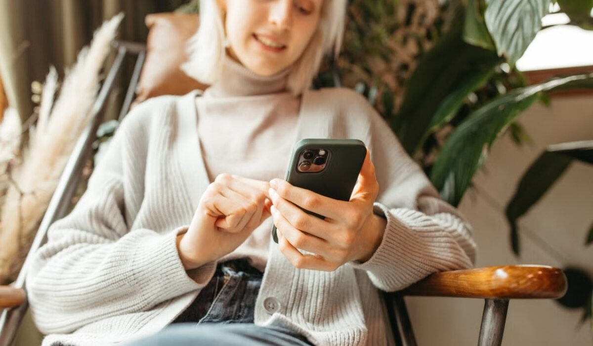How to unsend imessage on iOS 16 or later with the 2-minute rule