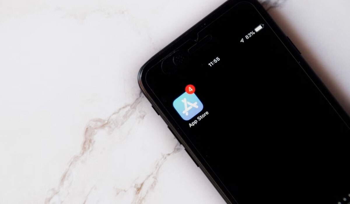 How to update apps on iPhone through App Store with manual and automatic update options