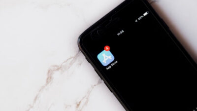 How to update apps on iPhone through App Store with manual and automatic update options