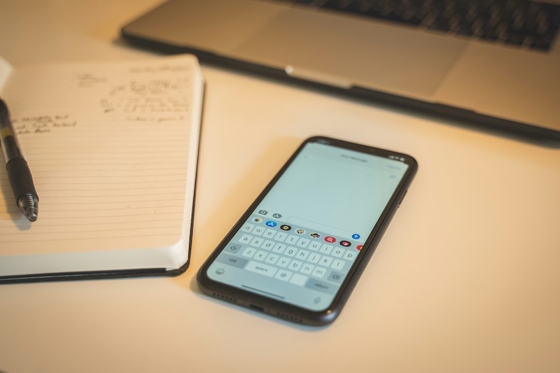 how-to-send-a-gif-on-iphone-message