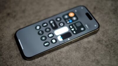 How to add record screen on iPhone through Control Center