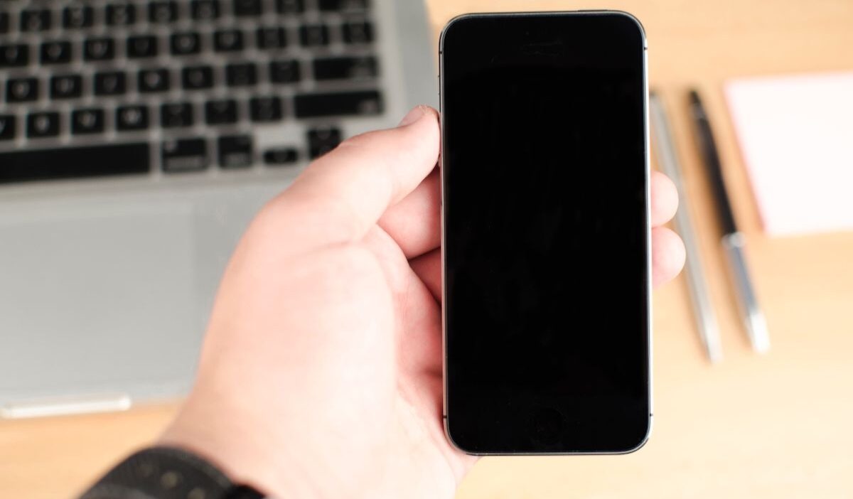 how-to-factory-reset-iphone-with-buttons