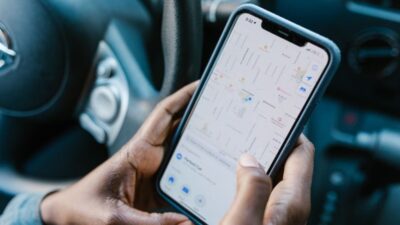 How to change location settings on iPhone for Home and app access